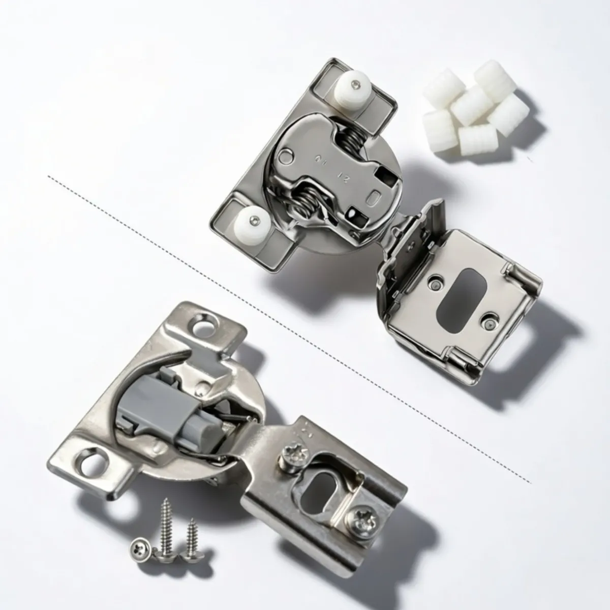 Cabinet Hinges